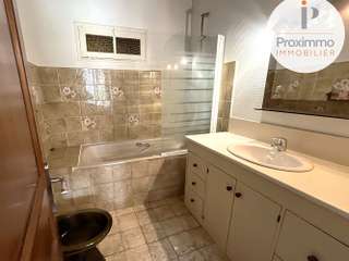 Divers ventes 8 pièces