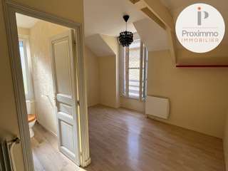 Divers ventes 8 pièces