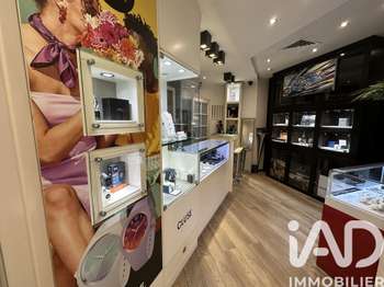 Divers ventes Juan-les-pins 06