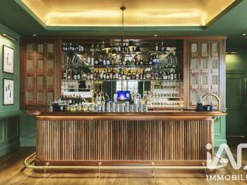 Divers ventes Le Mans 72 · 200 m² · 910 000 €