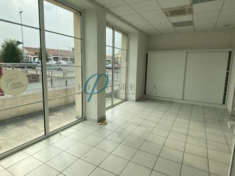 Divers ventes 4 pièces