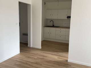 Divers ventes 15 pièces