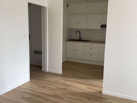 Divers ventes 15 pièces