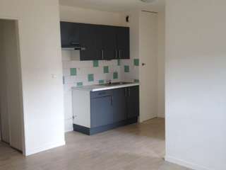 Divers ventes 15 pièces