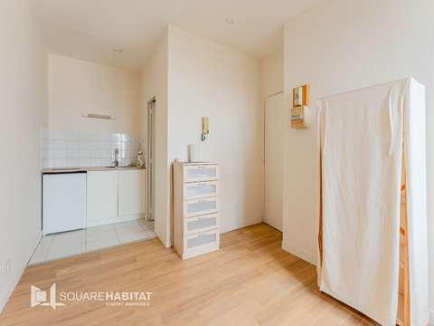 Divers ventes 16 pièces