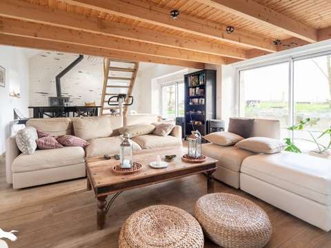 Divers ventes 8 pièces