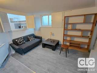 Divers ventes 12 pièces