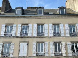 Divers ventes 4 pièces