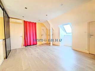 Divers ventes 4 pièces