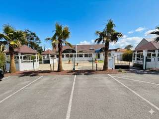 Divers ventes 9 pièces