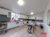 Divers ventes 5 pièces Divers ventes 5 pièces