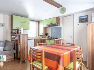 Divers ventes 4 pièces