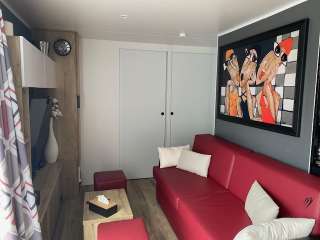 Divers ventes 4 pièces