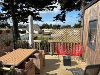 Divers ventes 4 pièces