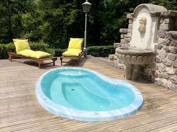 Divers ventes 8 pièces Divers ventes 8 pièces
