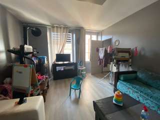 Divers ventes 5 pièces Divers ventes 5 pièces