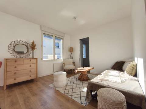 Divers ventes 4 pièces