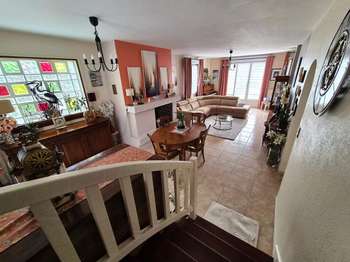 Divers ventes 8 pièces