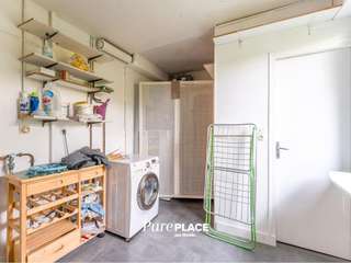 Divers ventes 8 pièces Divers ventes 8 pièces