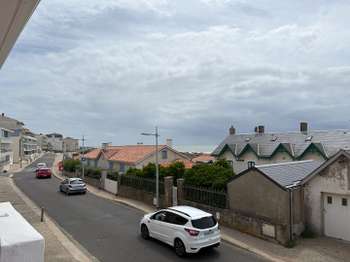 Divers ventes 14 pièces