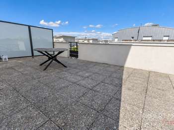 Divers ventes 5 pièces Divers ventes 5 pièces