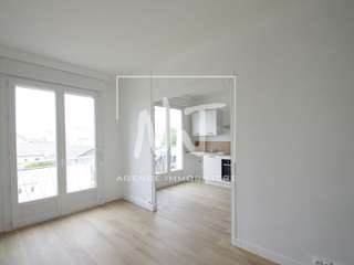 Divers ventes 4 pièces