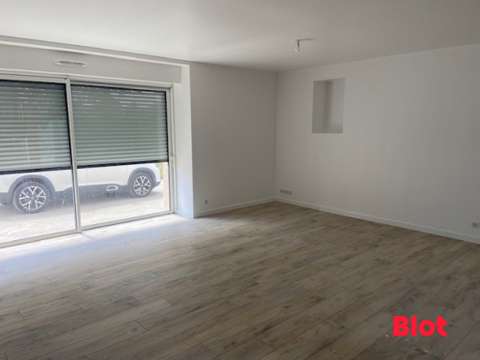 Divers ventes 5 pièces