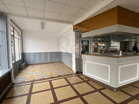 Divers ventes 9 pièces