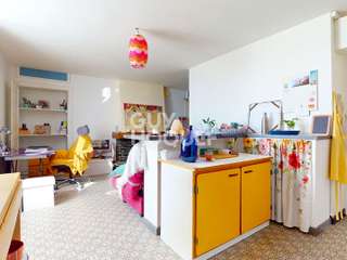 Divers ventes 28 pièces