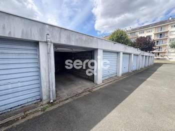 Vente Garage et parking 14 m&sup2;Angers Justices