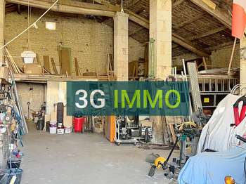 Vente Garage et parking 300 m&sup2;Arçais