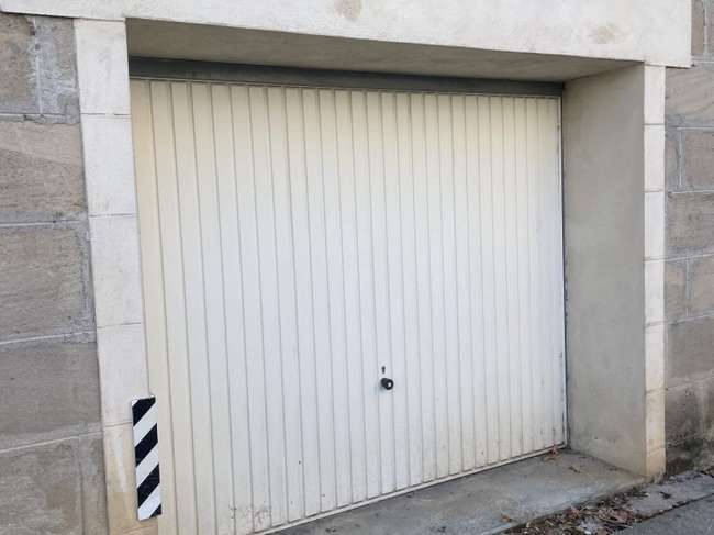 Parking 23 m² · à Brive-la-Gaillarde · 23 m² · 28 500 €