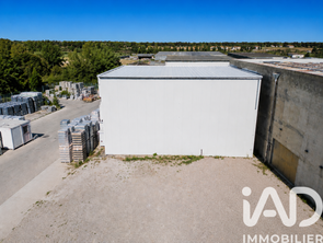 Vente Garage et parking 352 m&sup2;Carcassonne