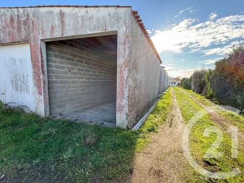 Vente garage et parking Château-d'Olonne 85