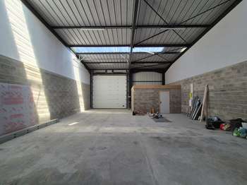 Vente garage et parking 2 pièces