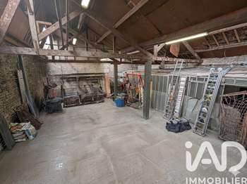 Vente Garage et parking 240 m&sup2;Cognac