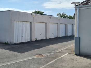 Vente garage et parking Couëron 44