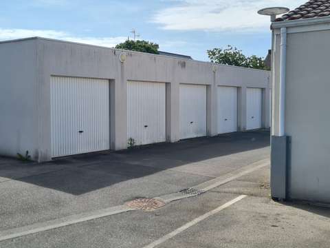 Vente garage et parking Couëron 44