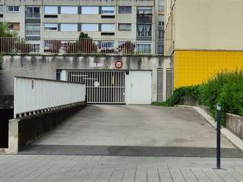 Vente Garage et parking 13 m&sup2;Dijon