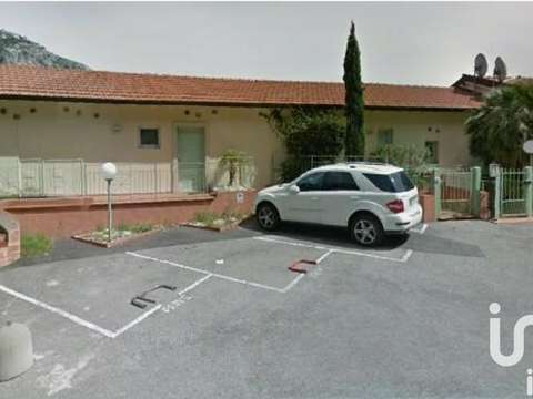 Vente garage et parking Èze 06