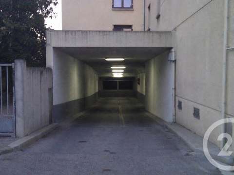 Vente garage et parking La Roche-sur-Yon 85