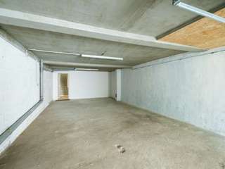 Vente garage et parking 4 pièces