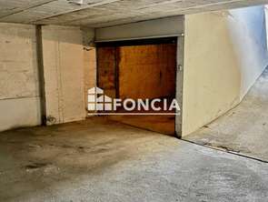Vente Garage et parking 12 m&sup2;La Roche-Sur-Yon Centre Ville