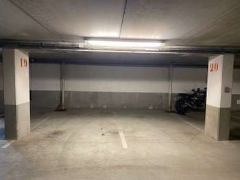 Vente Garage et parkingLaval