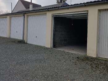 Vente garage et parking 11 pièces Vente garage et parking 11 pièces