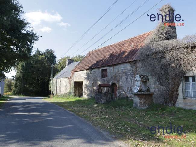 Parking 52 m² · à Melrand · 52 m² · 25 000 €