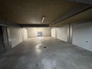 Vente Garage et parking 2230 m&sup2;Nantes