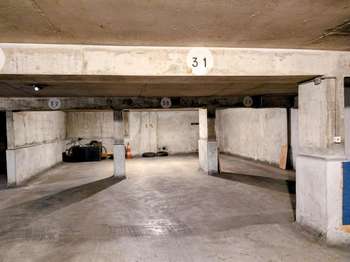 Vente Garage et parking 1133 m&sup2;Nantes