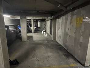 Vente Garage et parking 21 m&sup2;Nantes Pont Du Cens - Petit Port