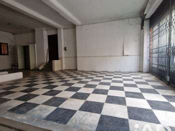 Parking 370 m² · à Perpignan · 370 m² · 206 000 €